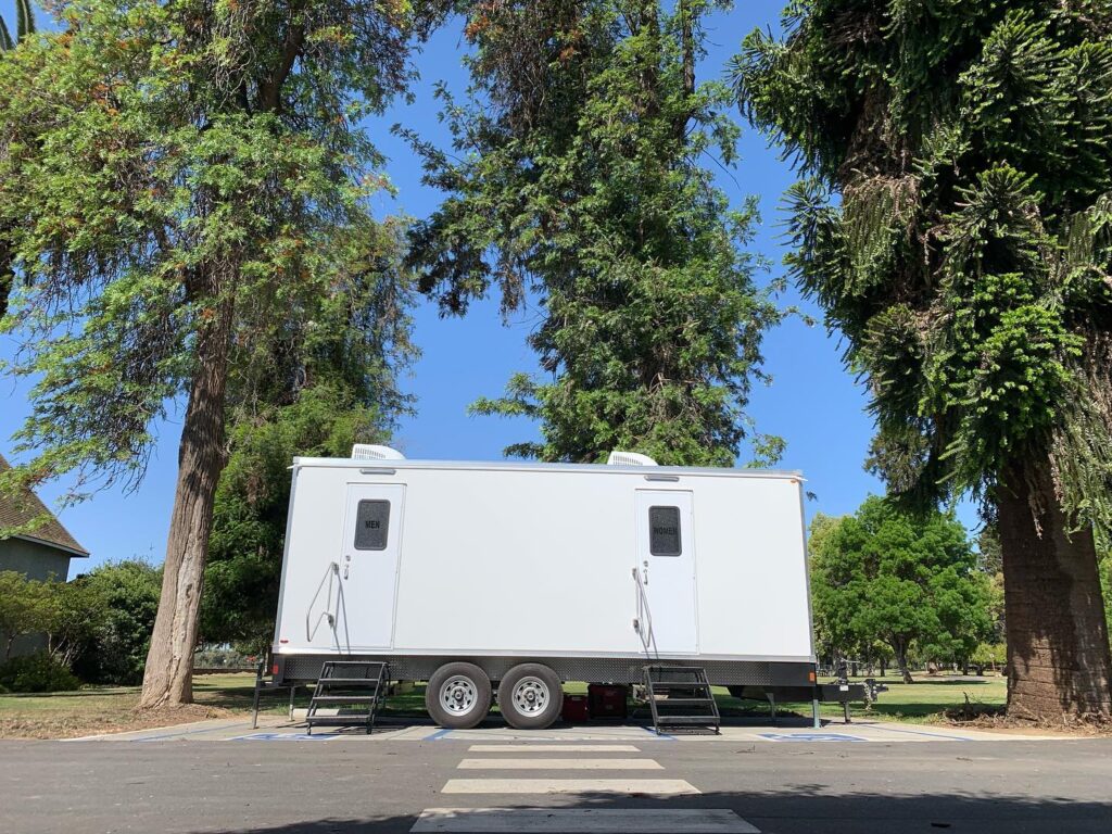 9 Station Luxury Restroom Trailer Rental - Outdoors View - The Lavatory Nor Cal
